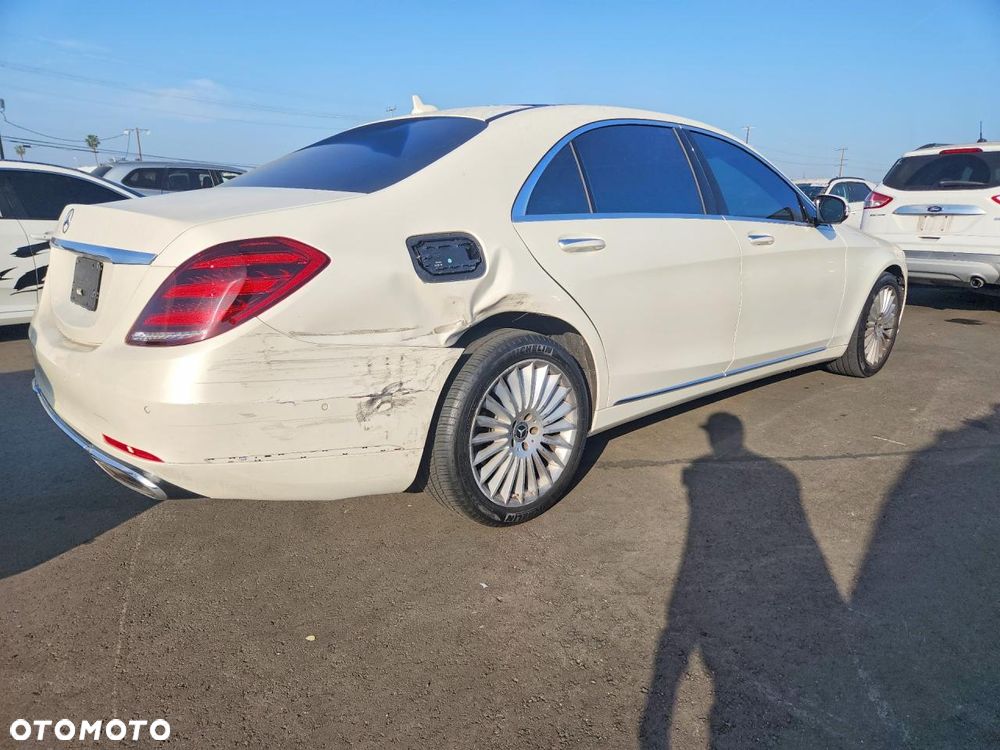 Mercedes-Benz Klasa S 560 9G-TRONIC - 4