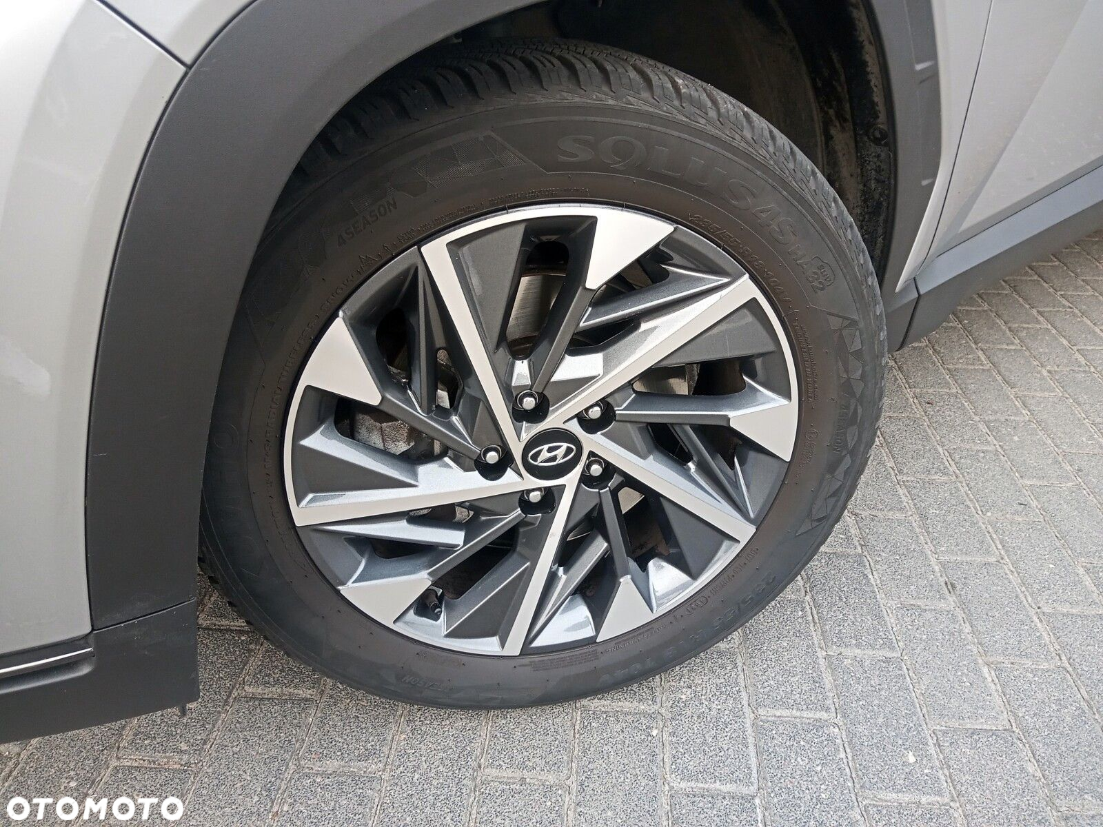 Hyundai Tucson - 12