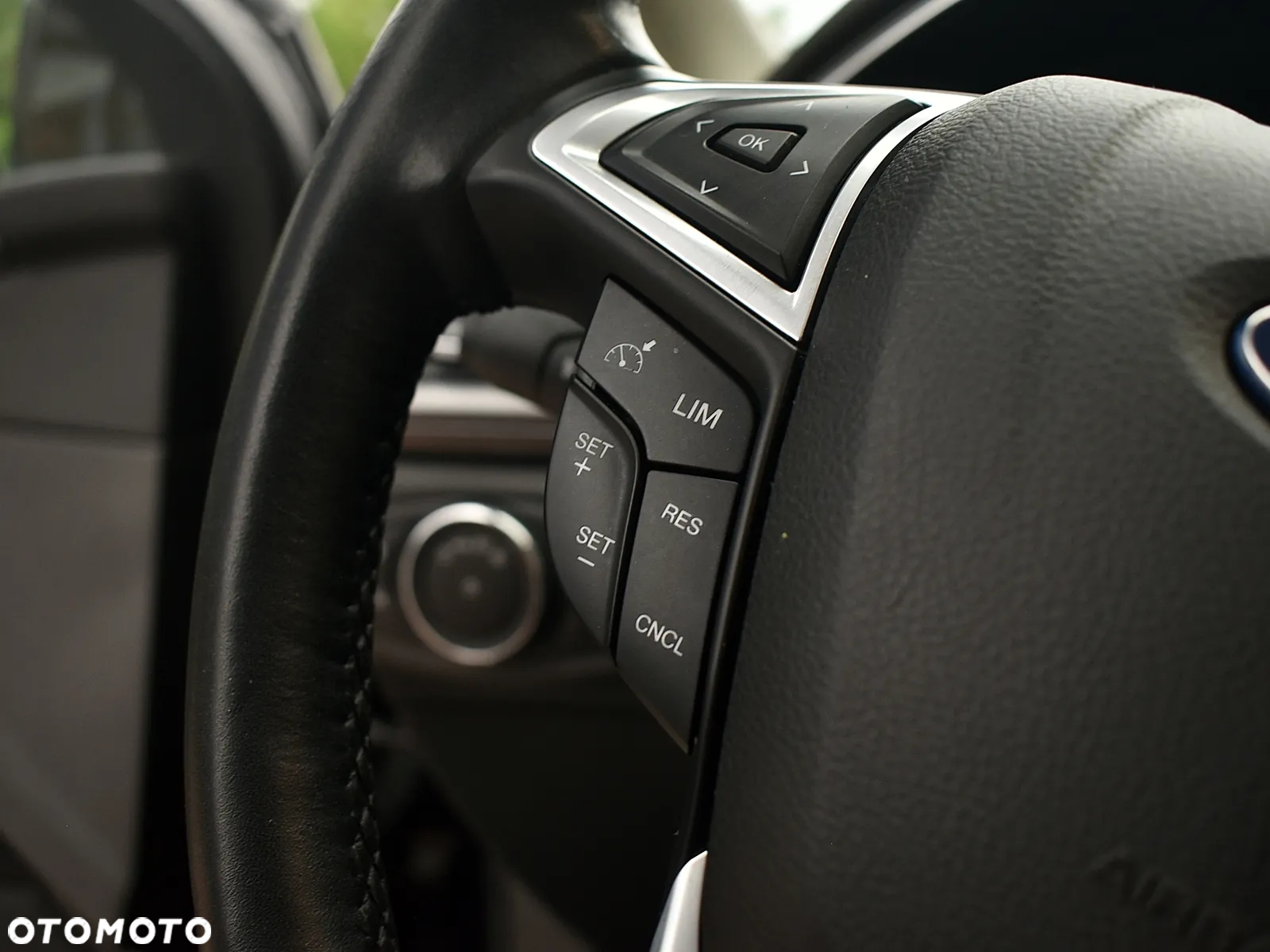 Ford Mondeo 2.0 TDCi ST-Line PowerShift - 28