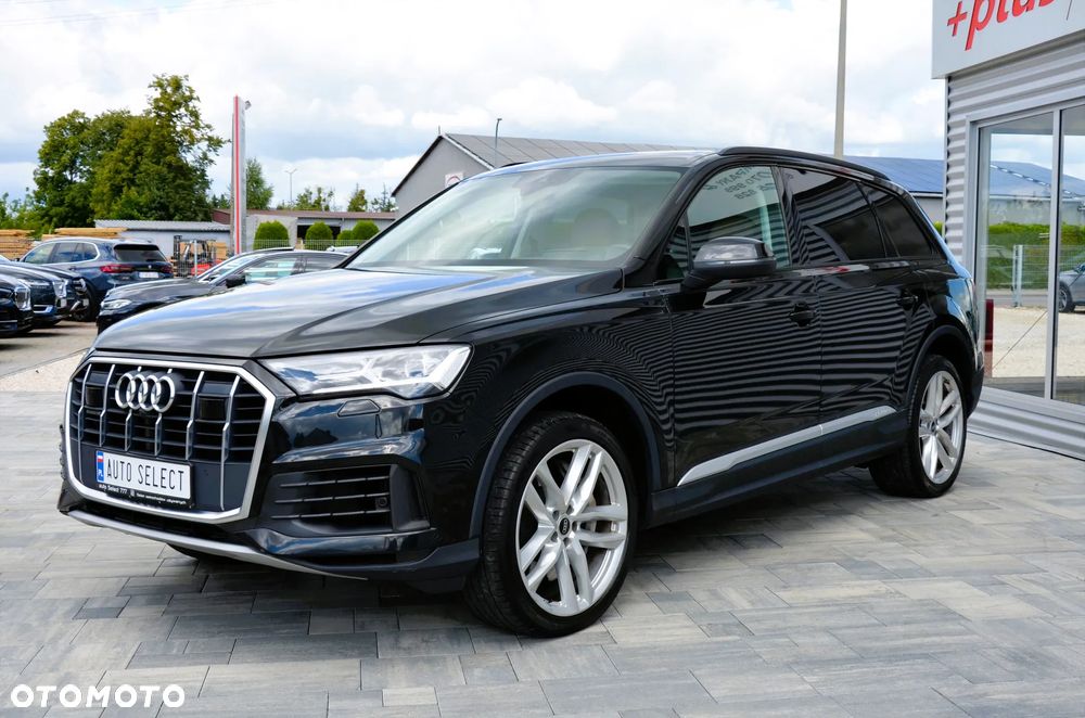 Audi Q7 - 7