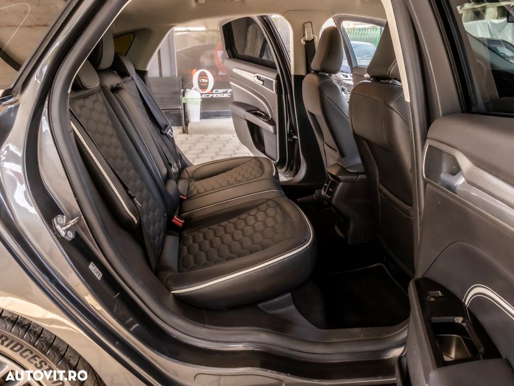 Ford Mondeo Vignale 2.0 Hybrid - 6