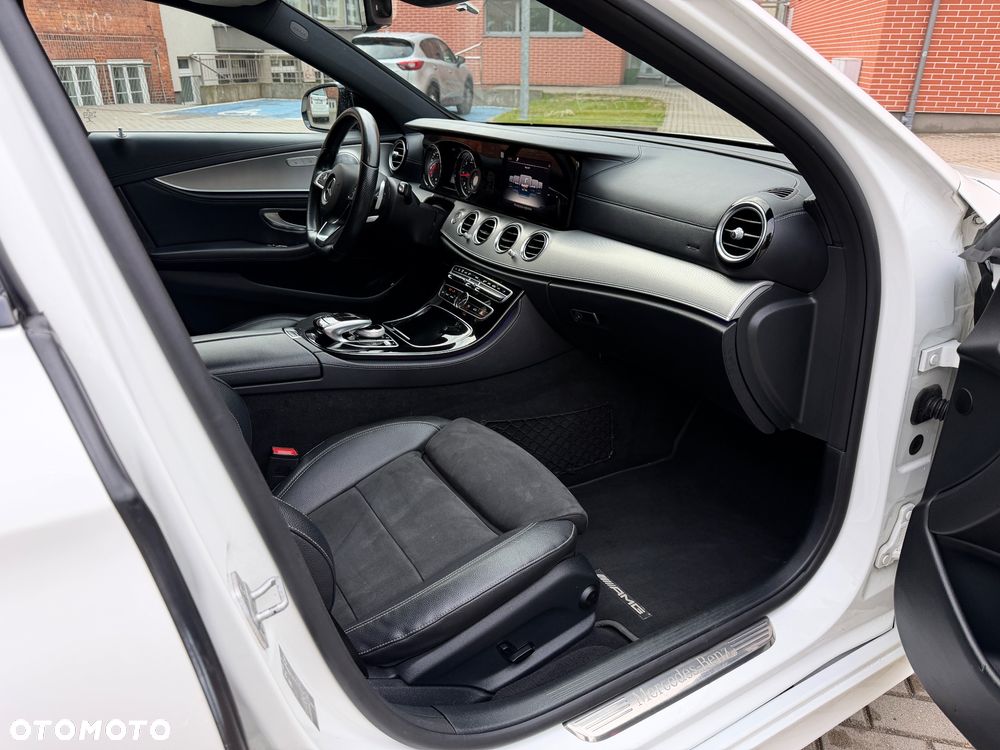Mercedes-Benz Klasa E 220 d 9G-TRONIC - 6