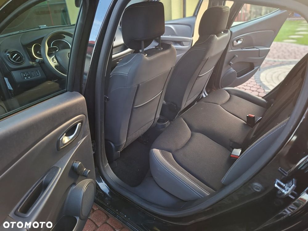 Renault Clio (Energy) TCe 90 Start & Stop INTENS - 22