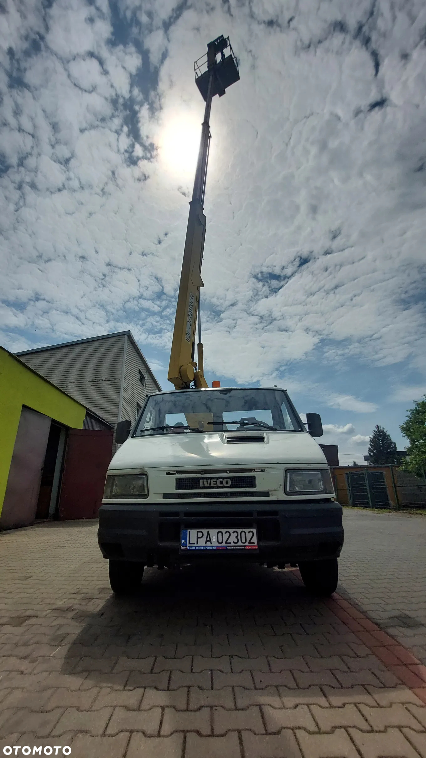 Iveco DAILY 35-8 PODNOŚNIK KOSZOWY GSR 160T - 9