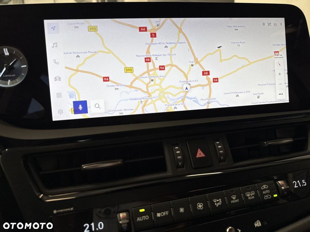Lexus ES 300h Business Edition - 19