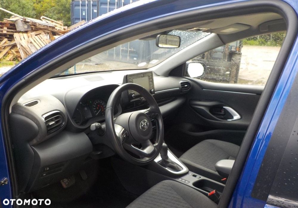 Toyota Yaris - 19