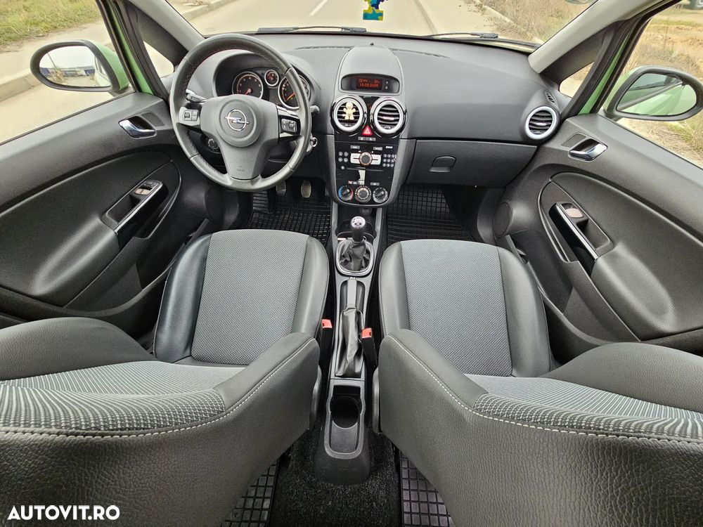 Opel Corsa 1.2 16V Innovation - 7