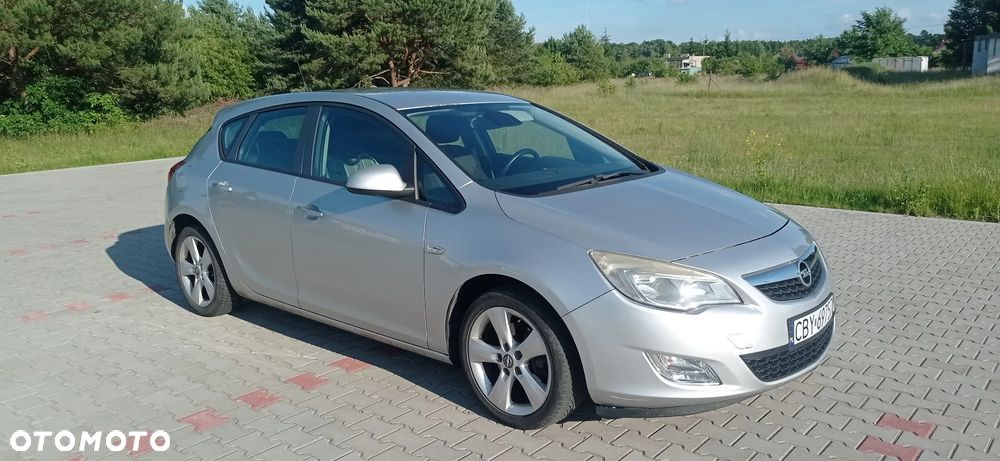 Opel Astra 1.7 CDTI - 2