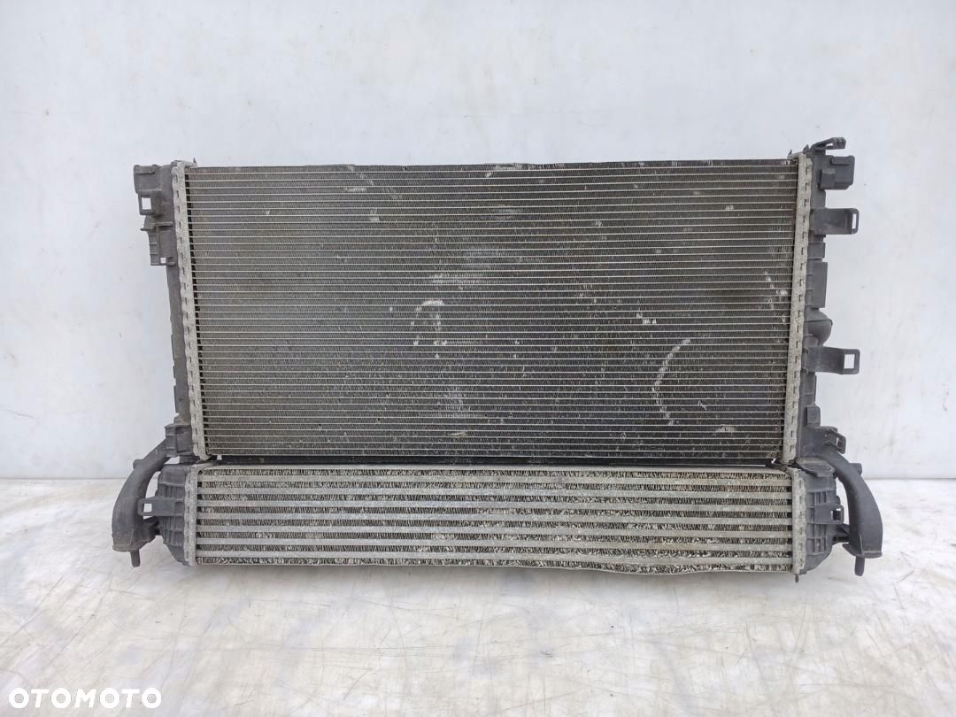 CHŁODNICA WODY INTERCOOLER WENTYLATOR RENAULT LAGUNA III 1.5 DCI 214810039R - 1