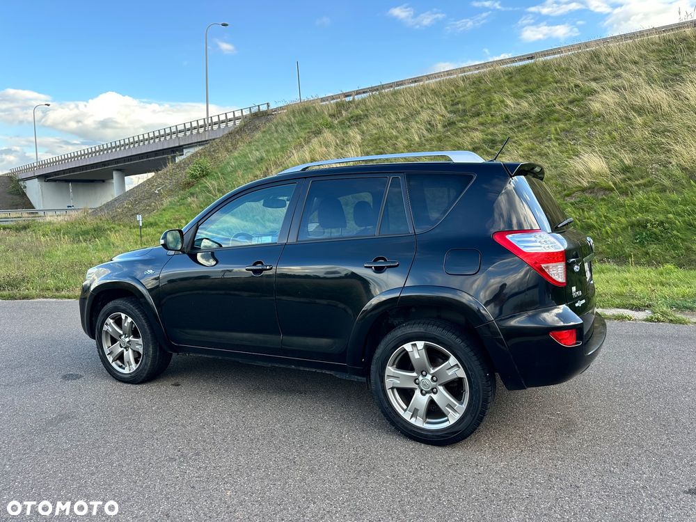 Toyota RAV4 2.2 D-CAT X Platinium NAVI - 8