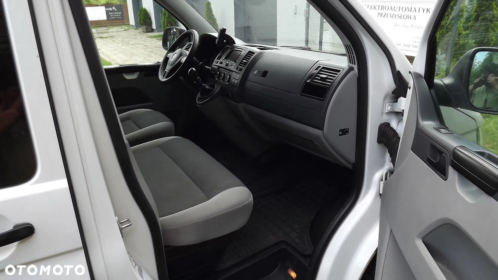 Volkswagen TRANSPORTER T5 - 8