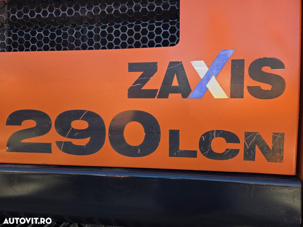 Hitachi ZX290LCN, 30 tone, 2014, 9.152h, latime 2,99m, 3 brate excavare, inst picon, inst rotire, gresare automata, Cupla rapida hidr, cupa 1,8mc, senile 80% ok, ad sapare 7m, bolt diam 90mm, 3 pompe hidr HITACHI, STARE BUNA-PROMOTIE 66.900 EUR+Tva - 23