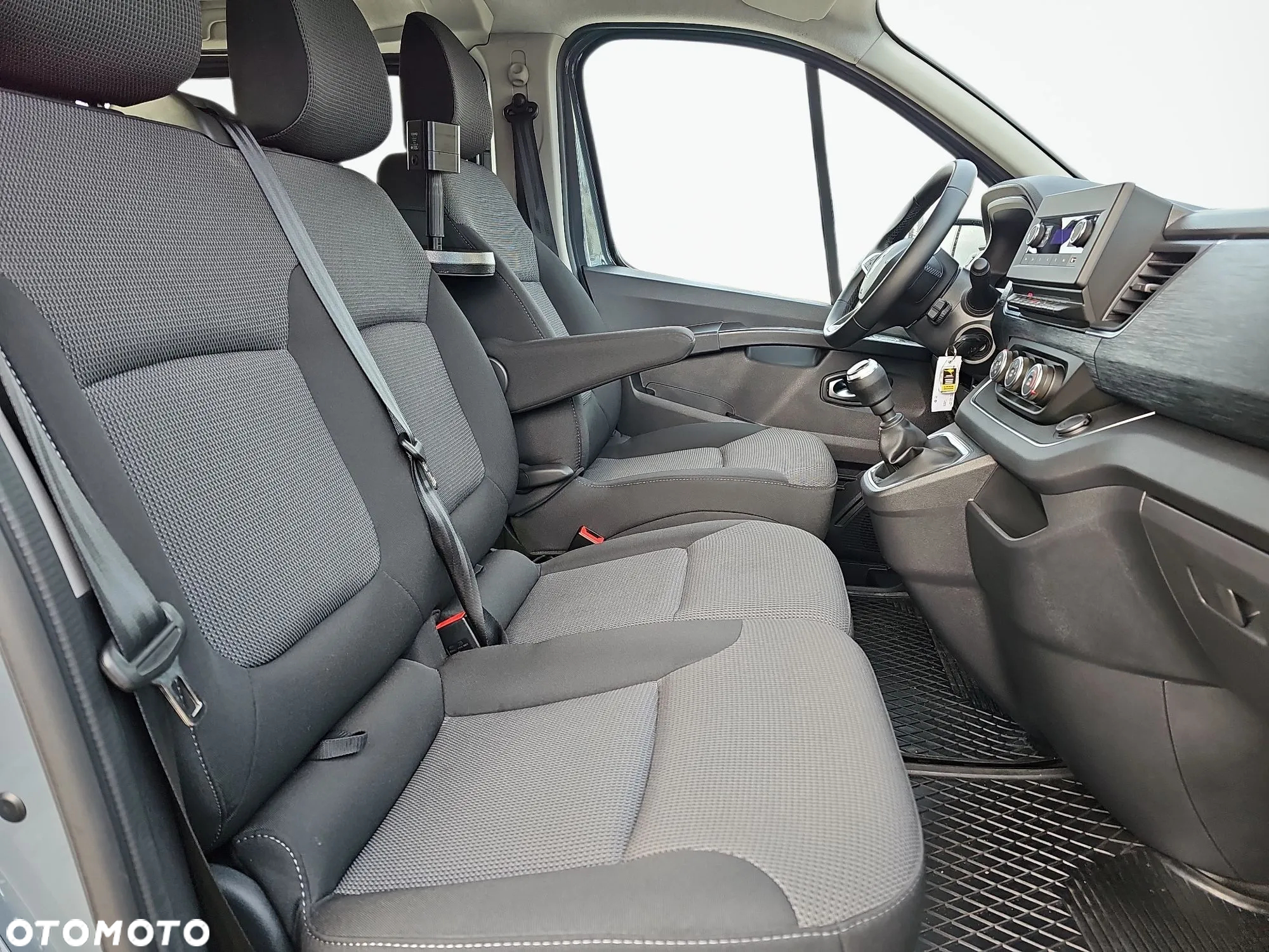 Renault Trafic Grand SpaceClass 2.0 dCi - 14