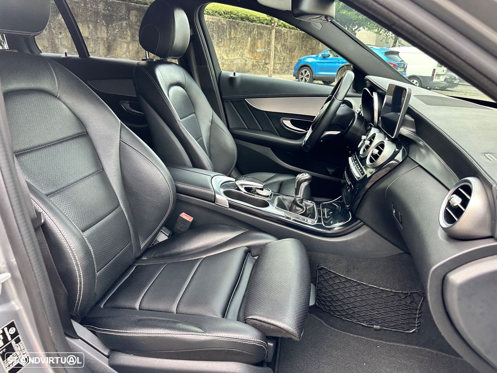 Mercedes-Benz C 220 d AMG Line - 54