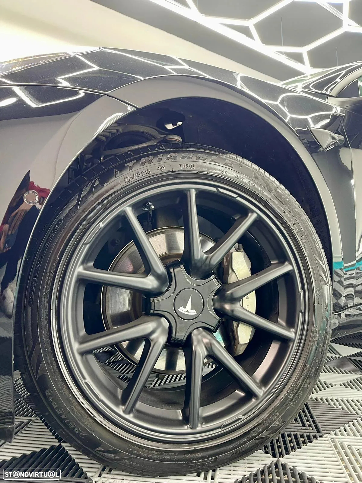 Tesla Model 3 Long-Range Dual Motor AWD - 3
