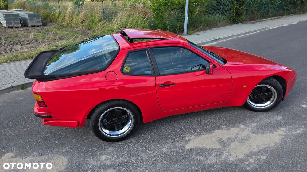 Porsche 944 - 18