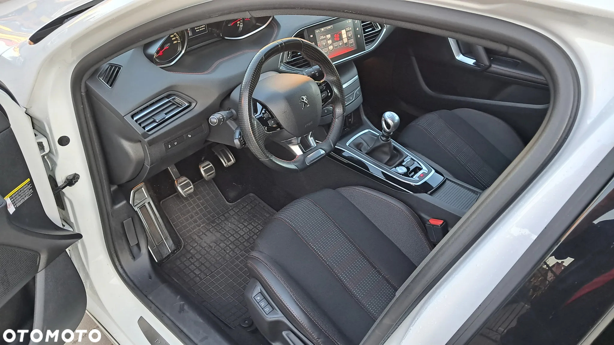 Peugeot 308 - 18