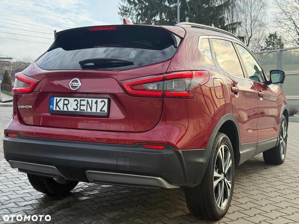 Nissan Qashqai 1.6 DCi 4x4 N-Connecta - 8