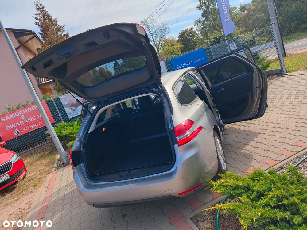 Peugeot 308 1.6 BlueHDi Style S&S - 20