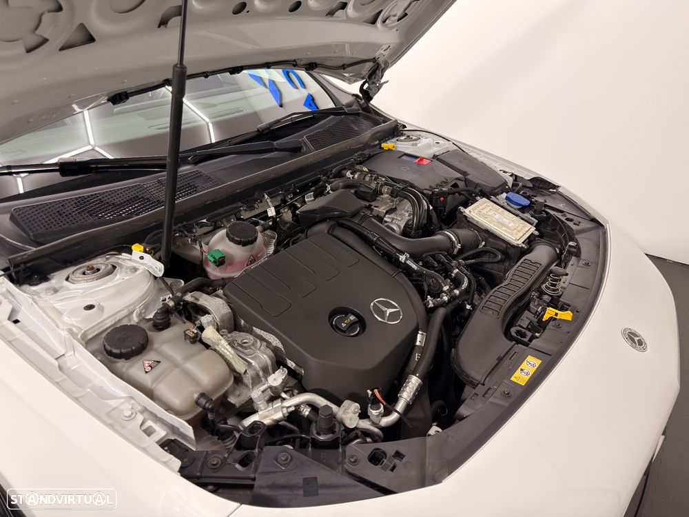 Mercedes-Benz A 250 e 8G-DCT Edition AMG Line - 32