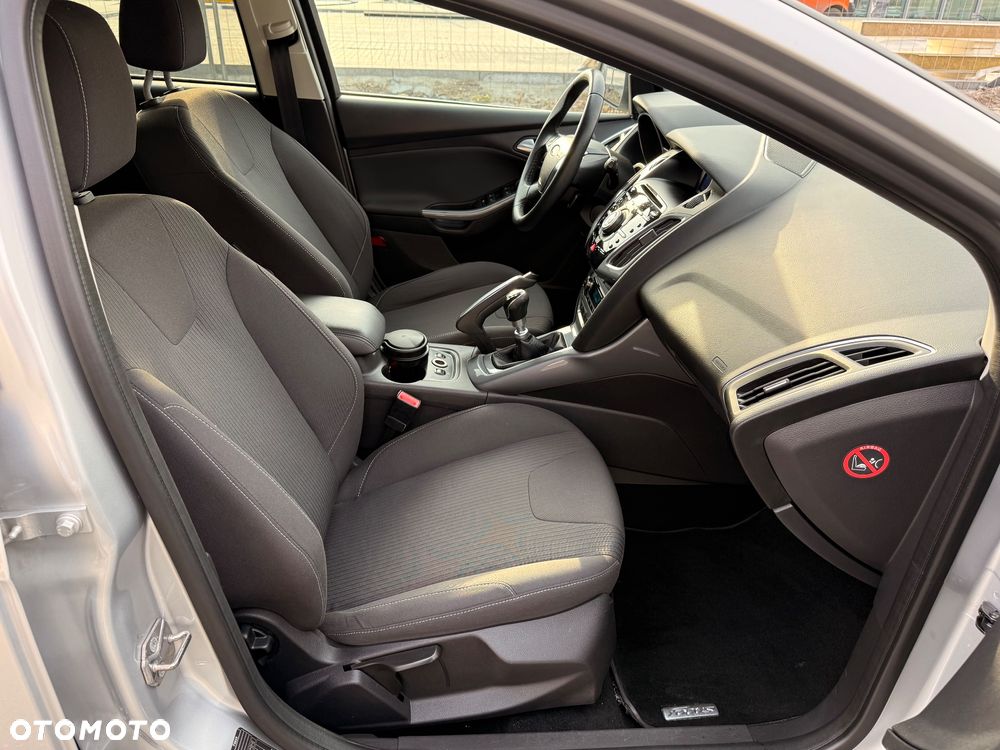 Ford Focus 1.6 EcoBoost Titanium - 20