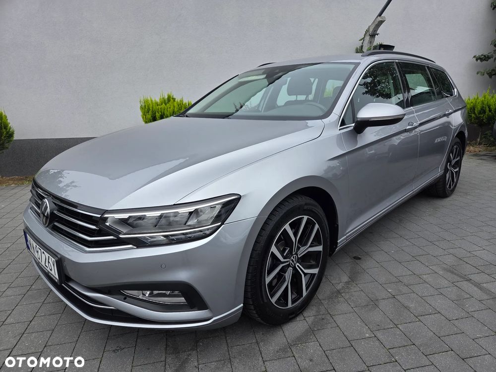 Volkswagen Passat - 2