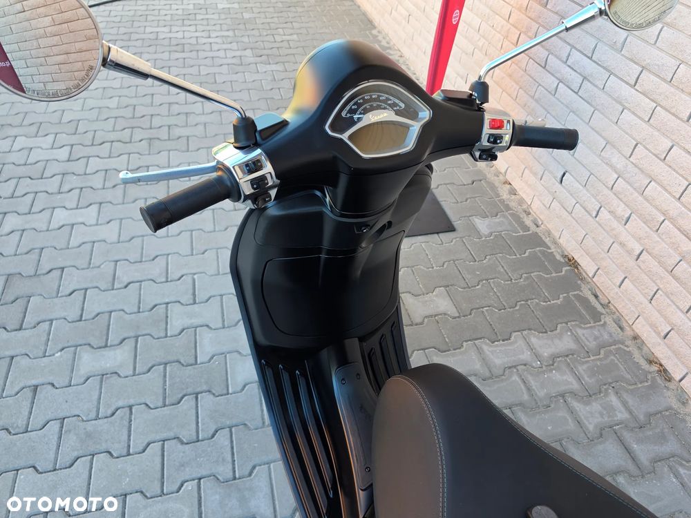 Vespa Primavera - 9