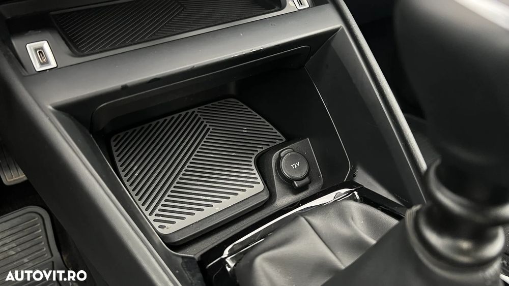 Citroën C4 BlueHDi 110 Stop&Start FEEL - 12