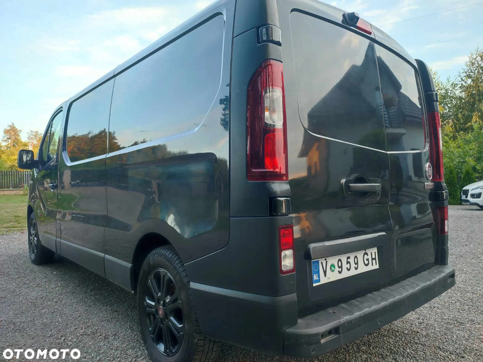 Opel Vivaro - 9