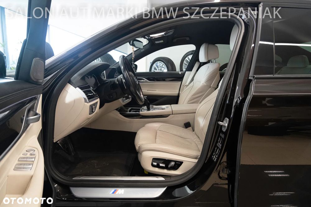 BMW Seria 7 750d xDrive - 21