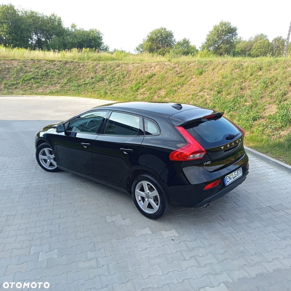 Volvo V40 D4 You - 22