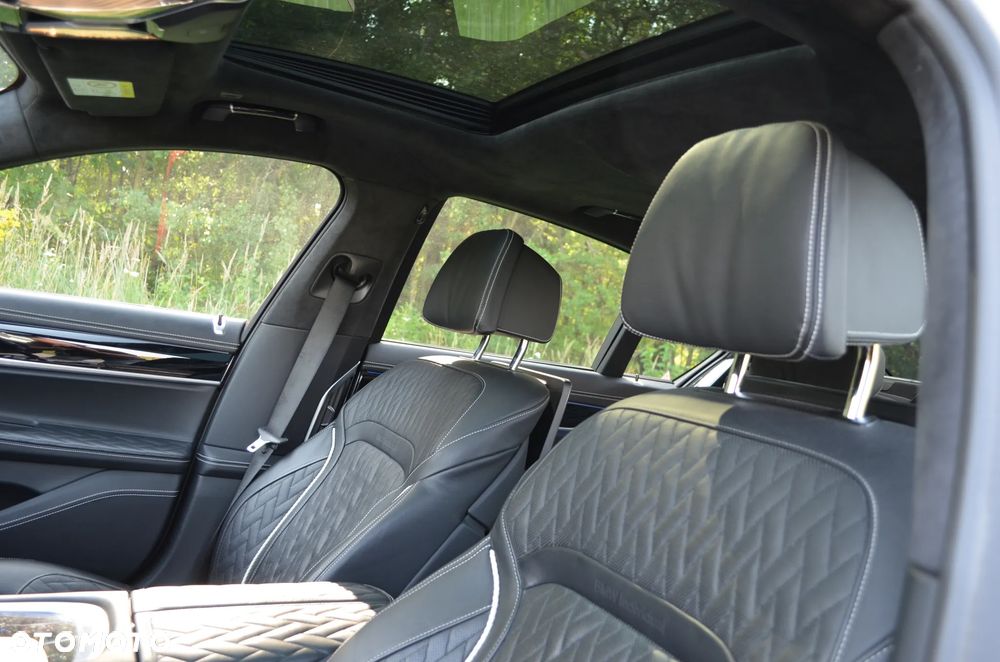 BMW Seria 7 - 7