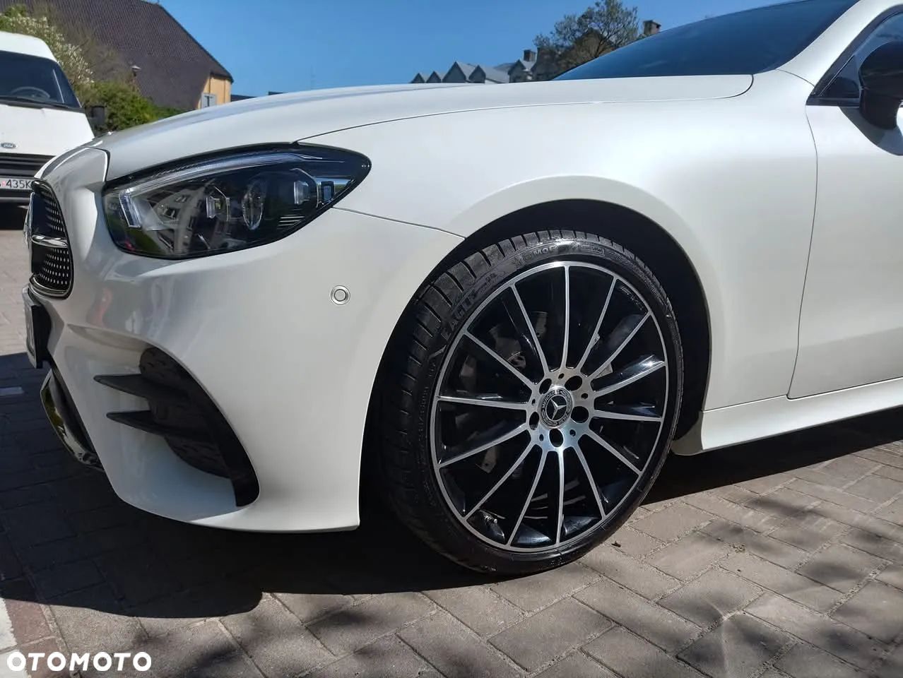 Mercedes-Benz Klasa E 220 d Coupe 4-Matic AMG - 1