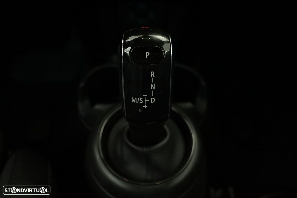 MINI Cabrio - 17