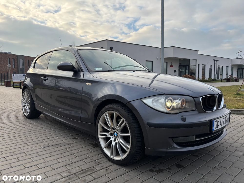 BMW Seria 1 118i - 1