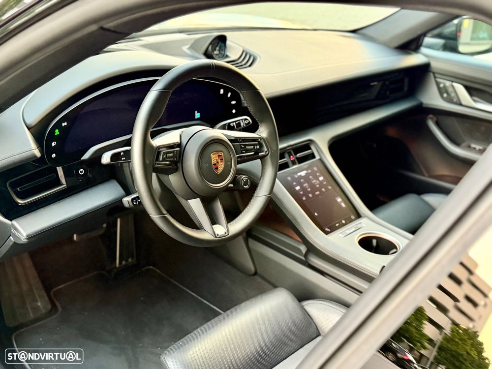 Porsche Taycan Sport Turismo 4S - 31