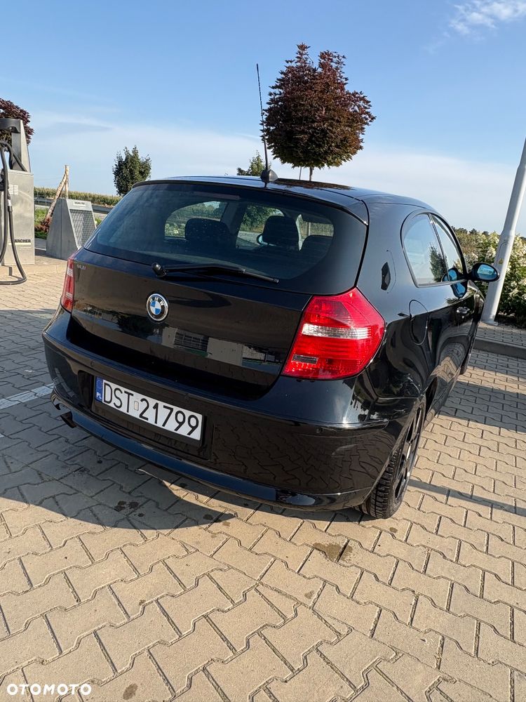 BMW Seria 1 118i - 12
