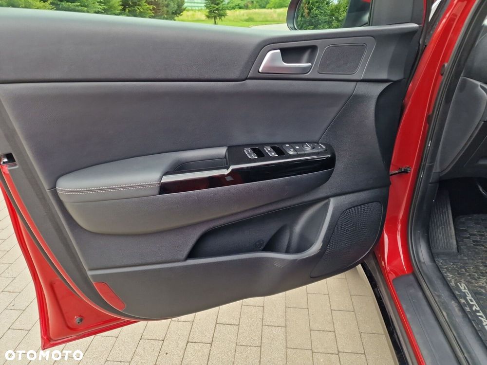 Kia Sportage 1.6 GDI Black Edition 2WD - 18