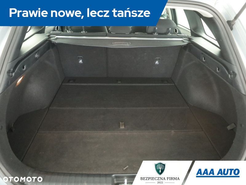 Kia Ceed - 13