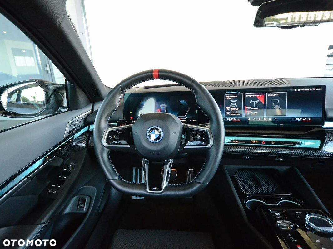 BMW i5 83.9kWh M60 xDrive - 39