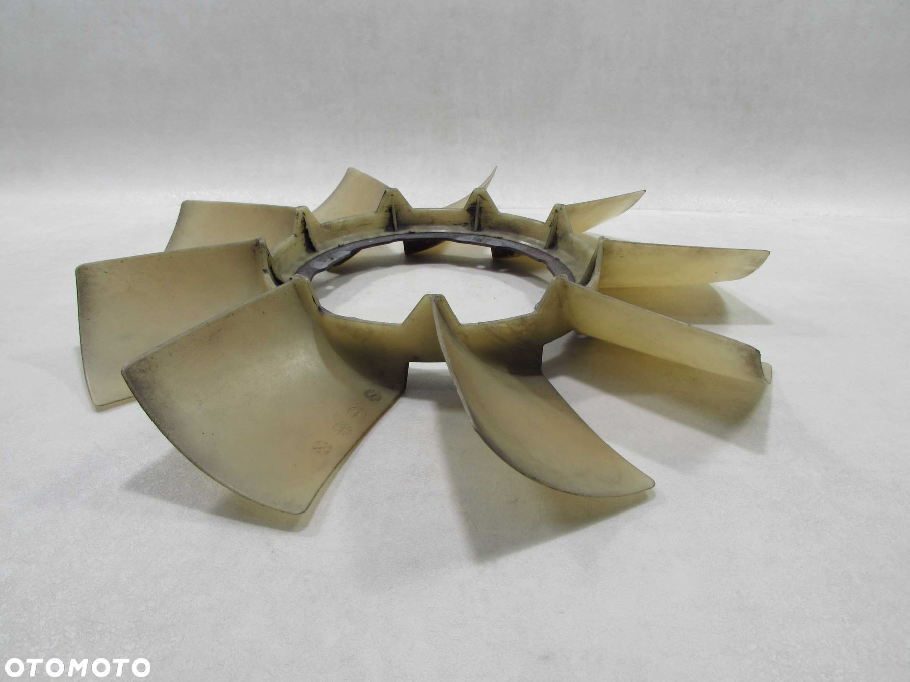 MITSUBISHI CANTER FUSO 7C15 3.0 E6 17R WENTYLATOR WIATRAK WISKO VISKO 13-21 - 2