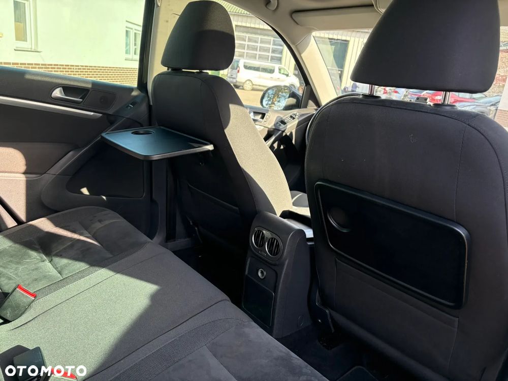 Volkswagen Tiguan 1.4 TSI Perfectline - 16