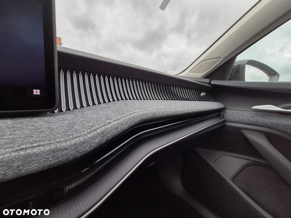 Skoda Superb 2.0 TSI Edition 130 DSG - 14