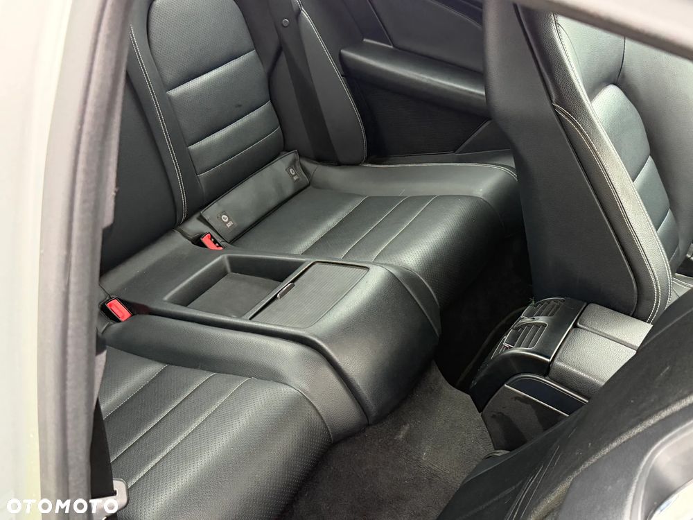 Mercedes-Benz Klasa C 180 BlueEFFICIENCY - 11