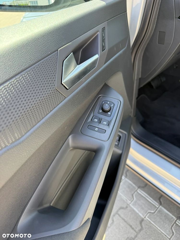 Ford Tourneo Connect Grand - 26