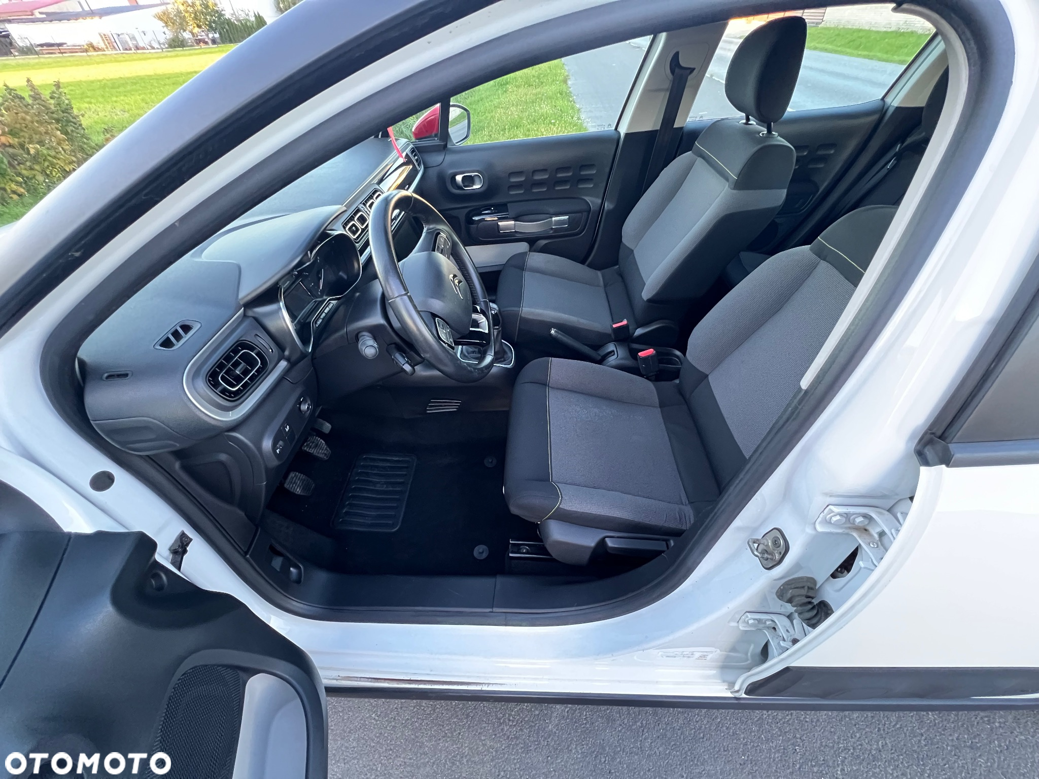 Citroën C3 Pure Tech 83 S&S SHINE - 12