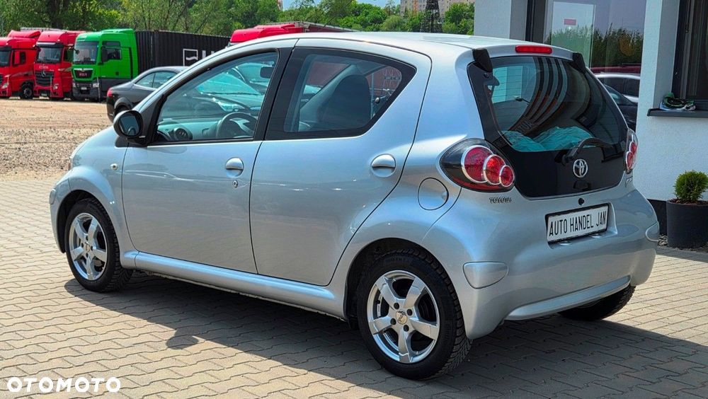Toyota Aygo - 19
