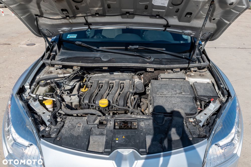 Renault Megane 1.6 16V 110 Dynamique - 6
