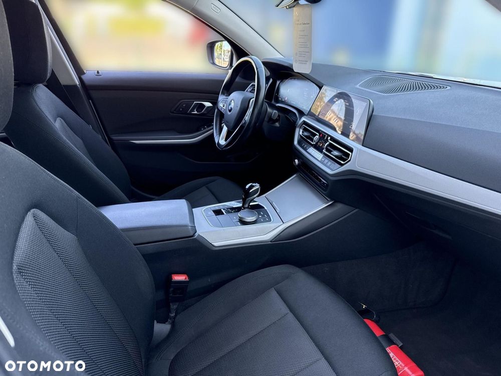 BMW Seria 3 - 20
