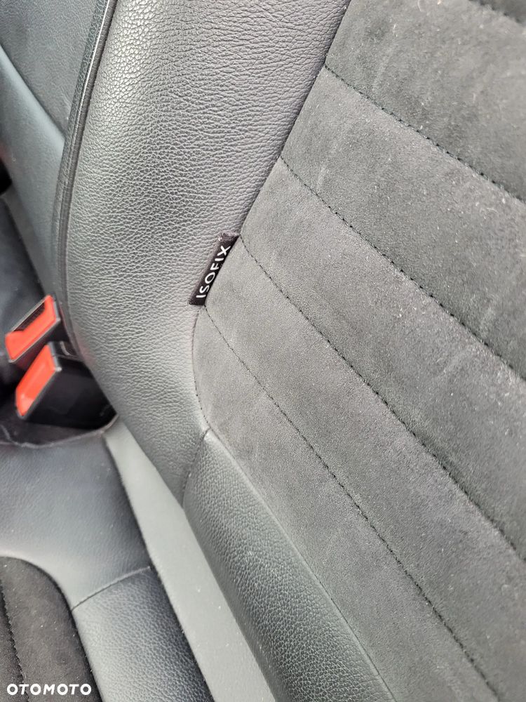 Volkswagen Passat 2.0 TDI Edition 40 DSG - 15